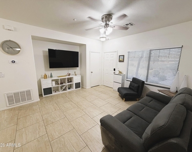 805 S Sycamore -- - Photo Thumbnail 11