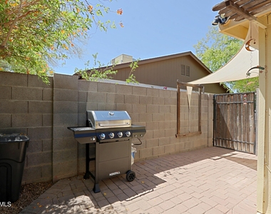 703 E Auburn Drive - Photo Thumbnail 42