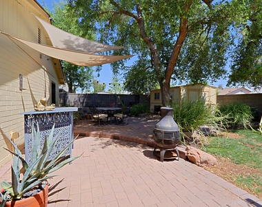 703 E Auburn Drive - Photo Thumbnail 37