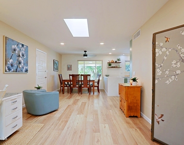 703 E Auburn Drive - Photo Thumbnail 14