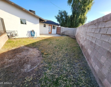 3416 N 37th Street - Photo Thumbnail 12