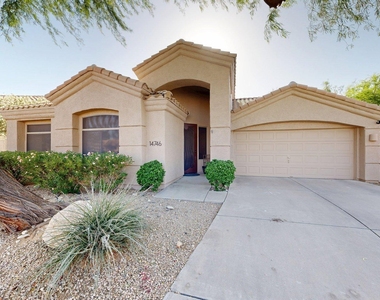 14746 N 97th Street - Photo Thumbnail 1