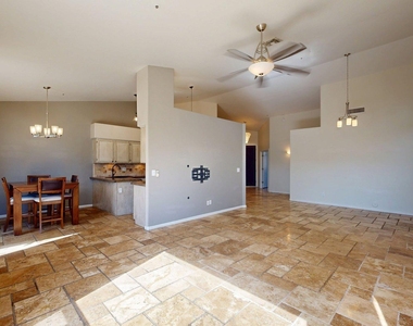 14746 N 97th Street - Photo Thumbnail 6