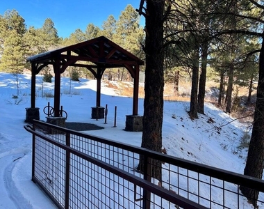 1650 E Ponderosa Parkway - Photo Thumbnail 24