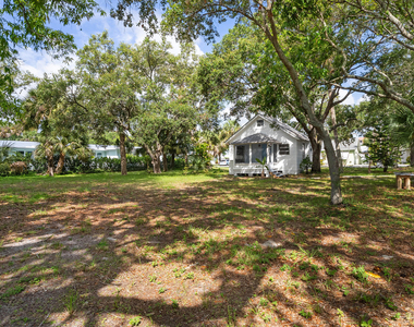 633 Sw Cleveland Avenue - Photo Thumbnail 18