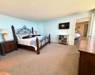 2800 N Ocean Drive - Photo Thumbnail 9