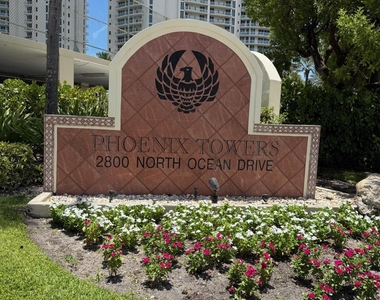 2800 N Ocean Drive - Photo Thumbnail 16