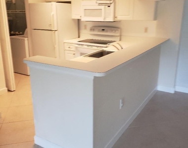 2802 Sarento Place - Photo Thumbnail 2