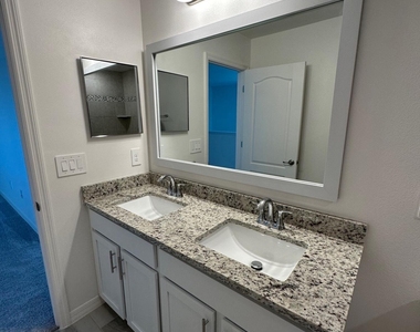 10936 Sw Vasari Way - Photo Thumbnail 23