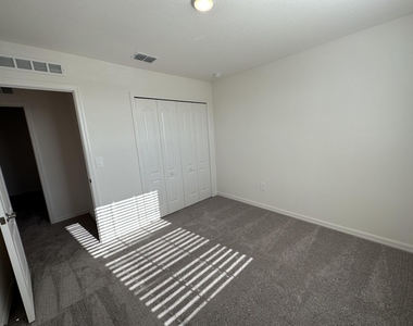 10936 Sw Vasari Way - Photo Thumbnail 28