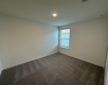 10936 Sw Vasari Way - Photo Thumbnail 26