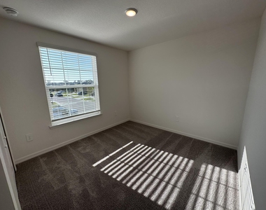 10936 Sw Vasari Way - Photo Thumbnail 21