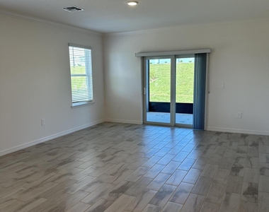 10936 Sw Vasari Way - Photo Thumbnail 11