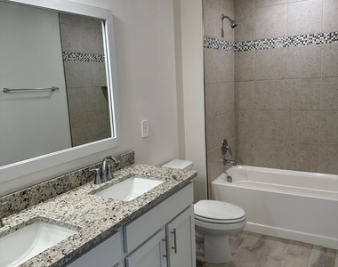 10936 Sw Vasari Way - Photo Thumbnail 24