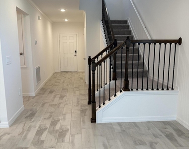 10936 Sw Vasari Way - Photo Thumbnail 14