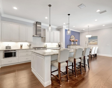 1507 Pine Lane - Photo Thumbnail 5