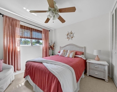 262 Se Monterey Avenue - Photo Thumbnail 22
