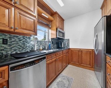 262 Se Monterey Avenue - Photo Thumbnail 33
