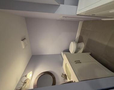 825 Center Street - Photo Thumbnail 2
