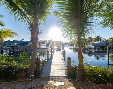 3842 Sw Saint Lucie Lane - Photo Thumbnail 3