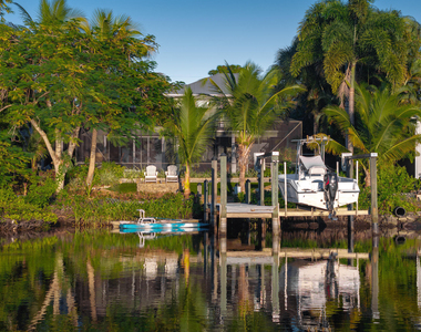 3842 Sw Saint Lucie Lane - Photo Thumbnail 5