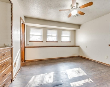 837 Briarlane Road - Photo Thumbnail 6
