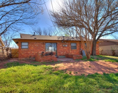 837 Briarlane Road - Photo Thumbnail 14