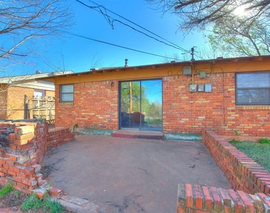 837 Briarlane Road - Photo Thumbnail 13