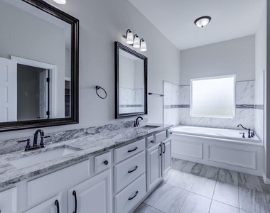 9209 Sw 34th Street - Photo Thumbnail 21