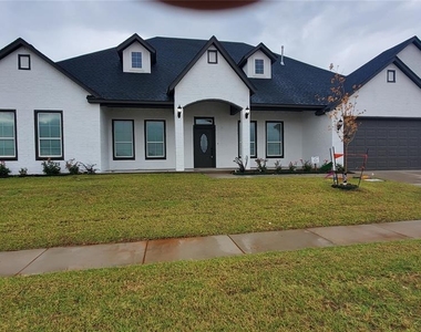 9209 Sw 34th Street - Photo Thumbnail 2