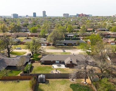 3127 Nw 69th Street - Photo Thumbnail 47