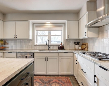3127 Nw 69th Street - Photo Thumbnail 14