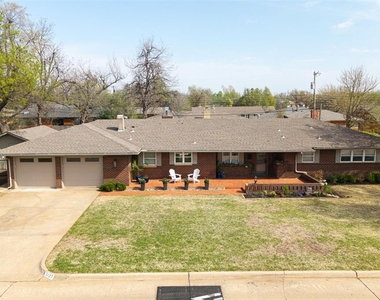 3127 Nw 69th Street - Photo Thumbnail 45