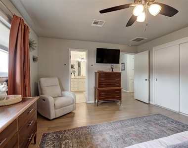 3127 Nw 69th Street - Photo Thumbnail 24