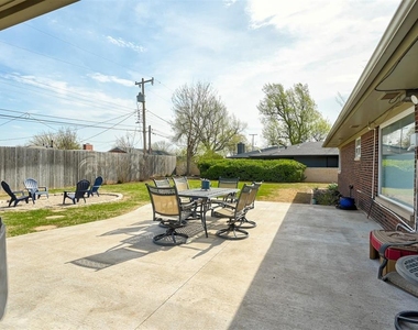 3127 Nw 69th Street - Photo Thumbnail 37