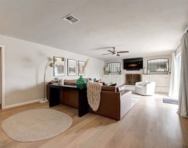 3127 Nw 69th Street - Photo Thumbnail 4