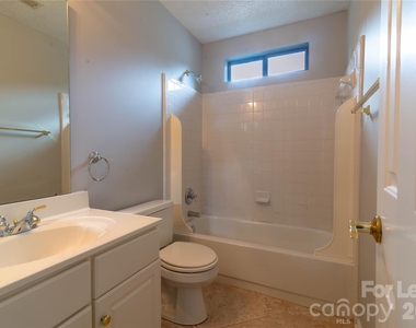 6138 Garamond Court - Photo Thumbnail 14
