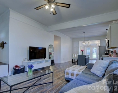 419 N East Avenue - Photo Thumbnail 36
