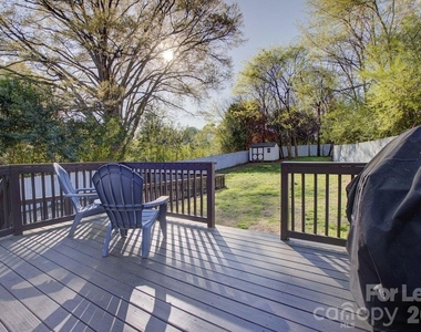 419 N East Avenue - Photo Thumbnail 11
