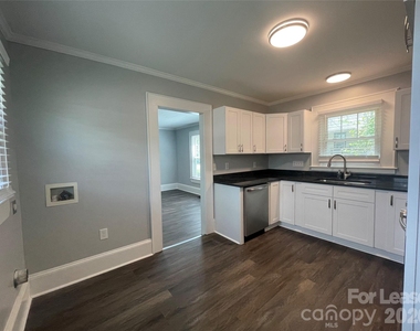 624 Pinoca Road - Photo Thumbnail 5