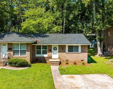 3315 Erskine Drive - Photo Thumbnail 4