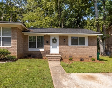 3315 Erskine Drive - Photo Thumbnail 1