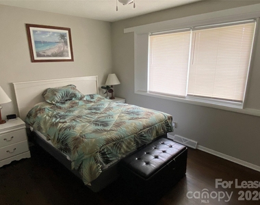 3315 Erskine Drive - Photo Thumbnail 20