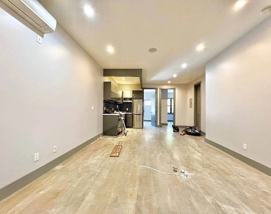 18-22 Palmetto Street - Photo Thumbnail 5