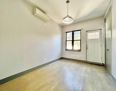 18-22 Palmetto Street - Photo Thumbnail 2