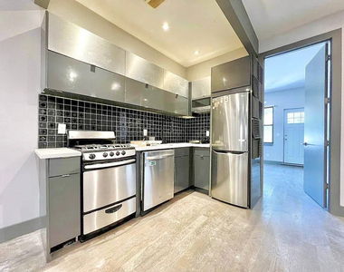 18-22 Palmetto Street - Photo Thumbnail 1