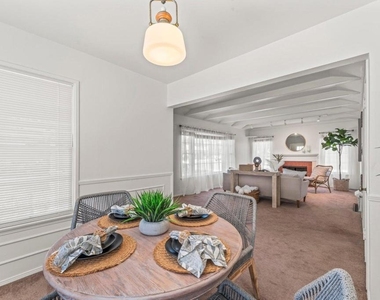 130 Virginia Drive - Photo Thumbnail 3