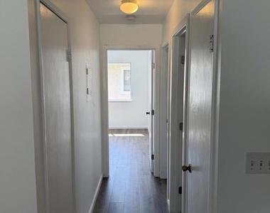 717 Halyard Street - Photo Thumbnail 2