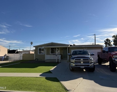 826 Camelia Drive - Photo Thumbnail 1
