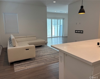 4466 S Forsyth Paseo - Photo Thumbnail 14